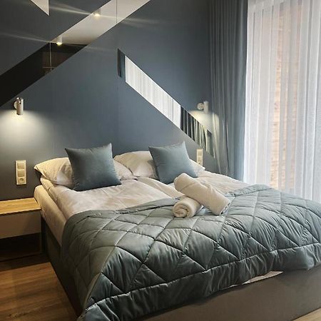 נובי טארג Amsterdam - Nowy Apartament W Centrum Z Prywatnym Zadaszonym Parkingiem מראה חיצוני תמונה